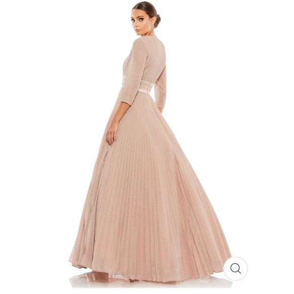 Mac Duggal Shimmering Ballgown A-Line Dress NWT 6 Rose Gold - Picture 3 of 10